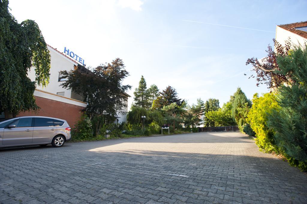 Hotel Kaeferstein Garni Nuremberg Exterior photo